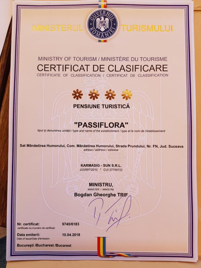 Pensiunea Passiflora Manastirea Humorului Ngoại thất bức ảnh